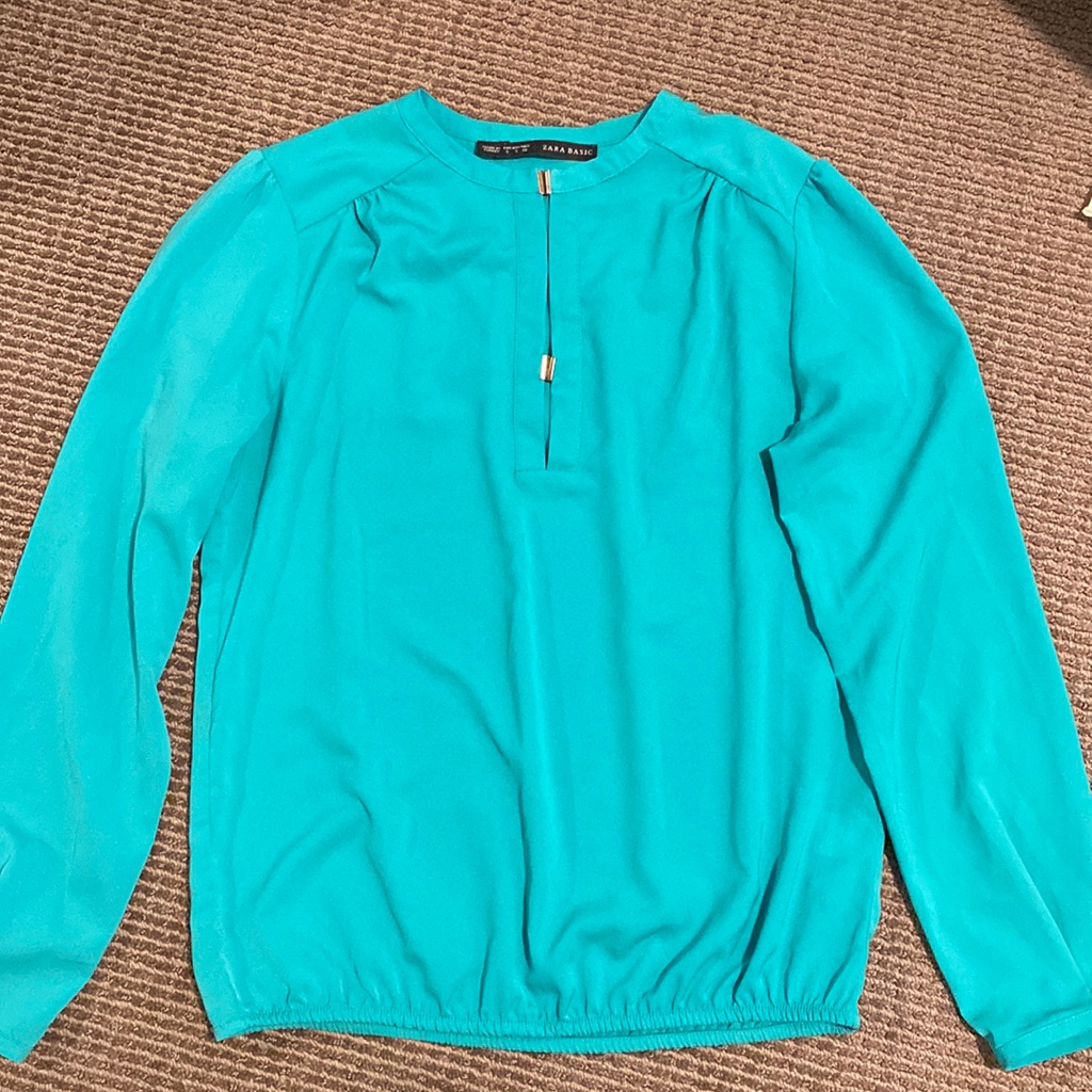Zara Basic Blouse - Small